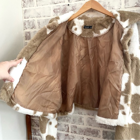 Cow Print Button Up Teddy Jacket • 18(3XL) • Brown Tan Cream - Picture 6 of 7